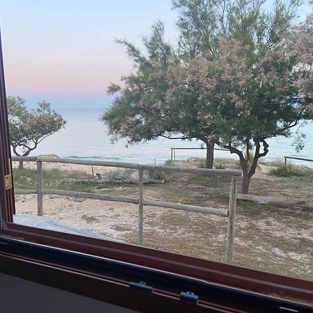 La Torretta Del Surfista Villa Taranto Kültér fotó