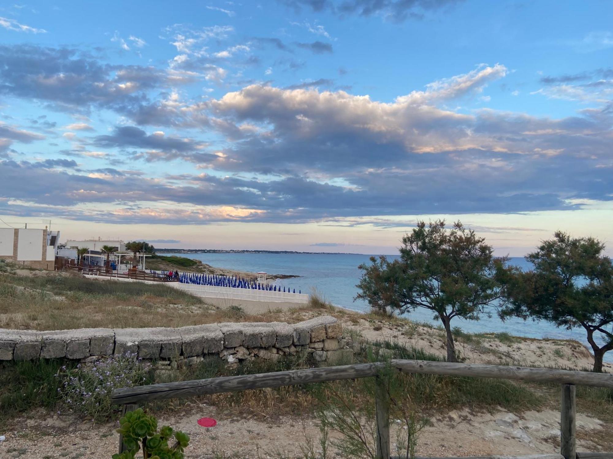 La Torretta Del Surfista Villa Taranto Kültér fotó
