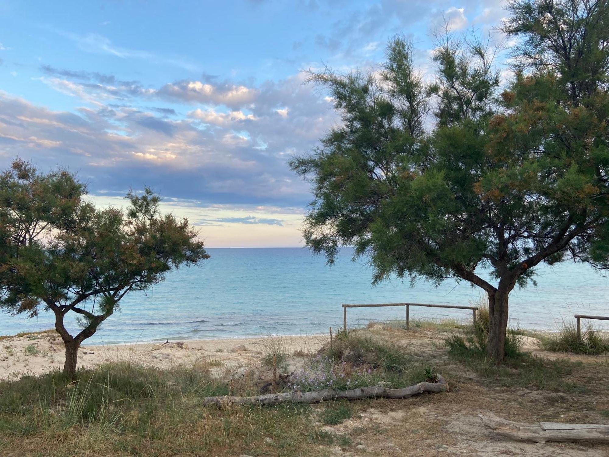 La Torretta Del Surfista Villa Taranto Kültér fotó